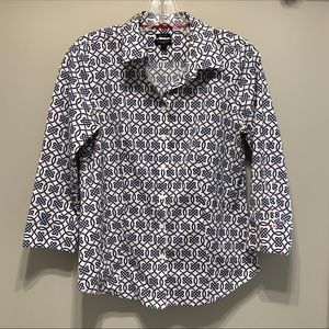 Pattern print button down top